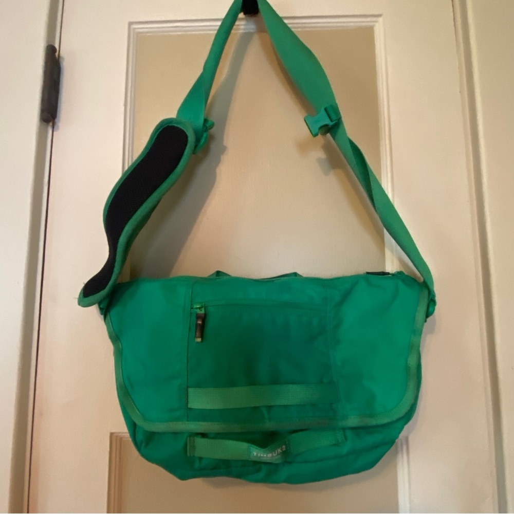 TimBuk2 Messenger Style small cross-body purse/bag.